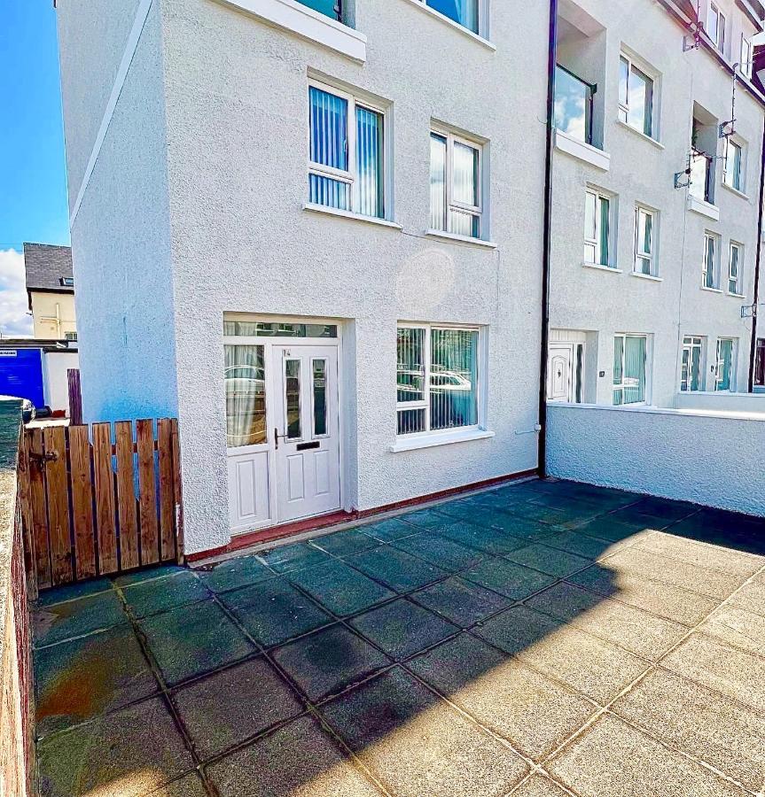 Ferienwohnung Number 14 Portrush Exterior foto
